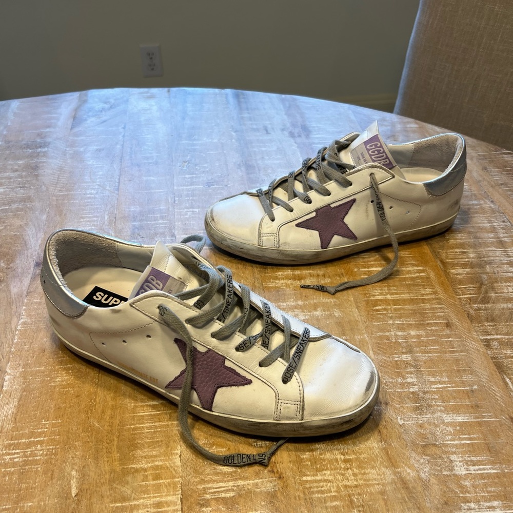 Golden goose size 40 purple star